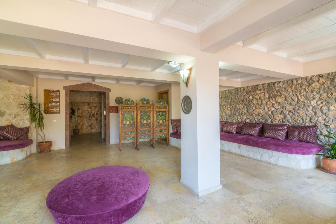 Oasis Hotel (Adults Only) คัลคัน ภายนอก รูปภาพ