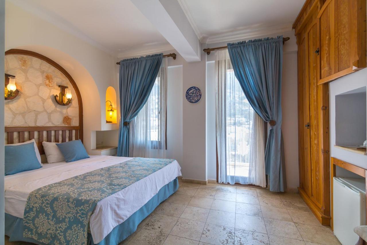 Oasis Hotel (Adults Only) คัลคัน ภายนอก รูปภาพ