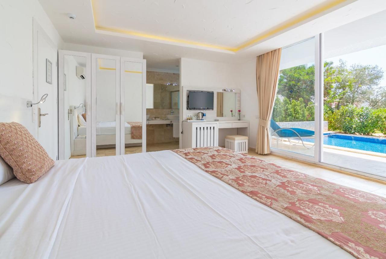 Oasis Hotel (Adults Only) คัลคัน ภายนอก รูปภาพ